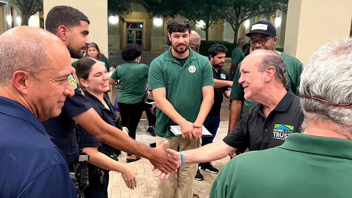 HomelessMiami's tweet photo. Last night, the Homeless Trust conducted @MiamiDadeCounty's annual Point-in-Time (PIT) summer census.

Thank you to the 16 Outreach teams with over 50 volunteers and @MiamiPD, who combed streets to ensure every person experiencing homelessness would be counted. https://t.co/jzPXgjUBBZ