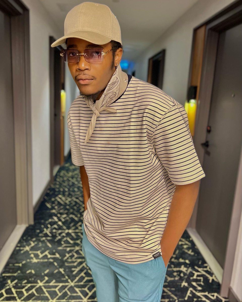 doubleroscarr's tweet photo. IG saw it first. Zero love. Twitter fam do your thing. #StreamGinga
https://t.co/IzYBq36KfL https://t.co/vVm9bpjQVi