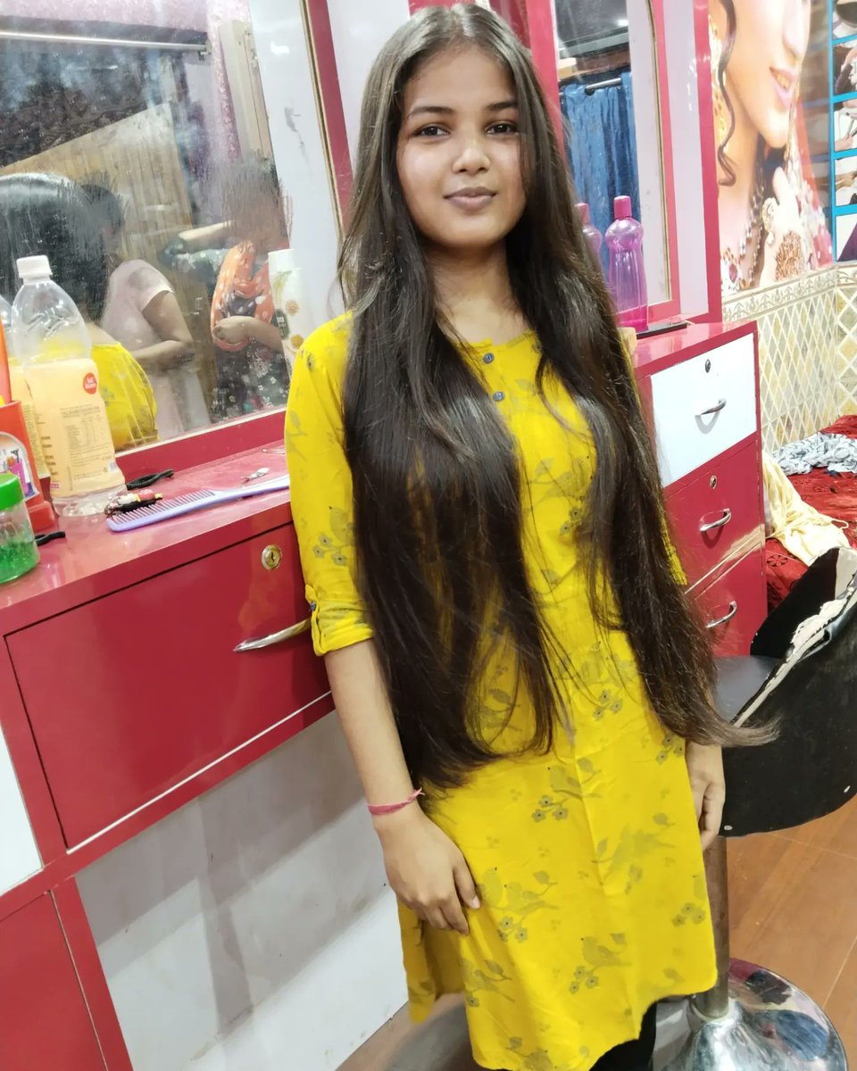 JayashreeKhila2's tweet photo. I donated my hair to cancer patients @copewithcancer if you guys want to do the same then do contact with
- (support@copewithcancer.org) this is their mail ID.
โข Let's be a part of this journey
โข Do something different
โข Be kind & be happy ๐
#copewithcancer https://t.co/WzeZHXmb0k