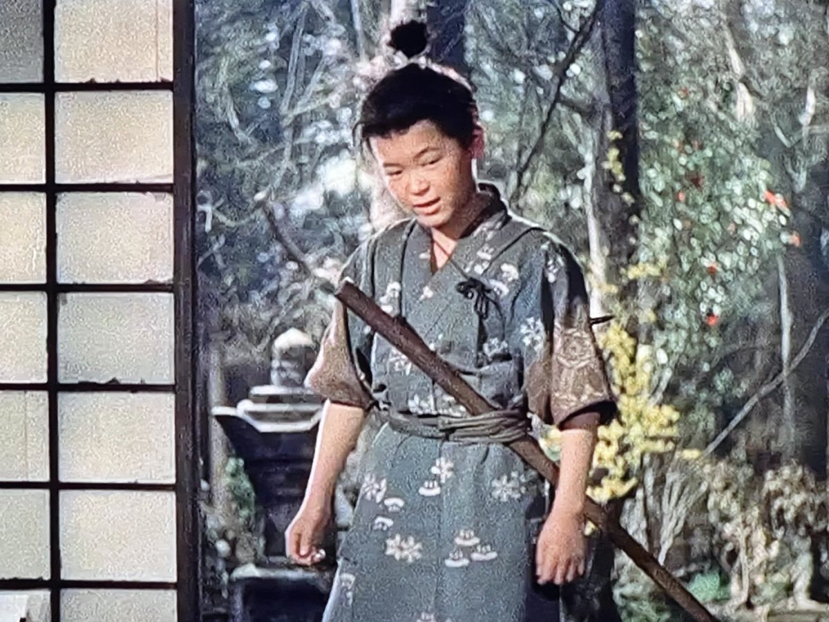 holyspacemonkey's tweet photo. Kenjin Iida plays Jotaro in Parts 2 & 3 of Inagaki’s #SamuraiTrilogy. These are his only screen credits. #ToshirôMifune #TCMParty #SummerUnderTheStars https://t.co/DntgDOe5UW