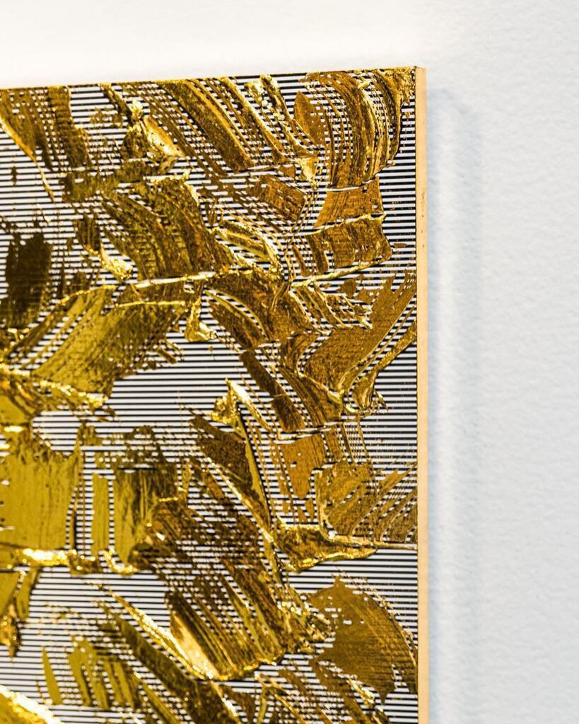 mclarkart's tweet photo. Swipe for stripes. https://t.co/47yruzT7dN https://t.co/o3fVfIkmuc