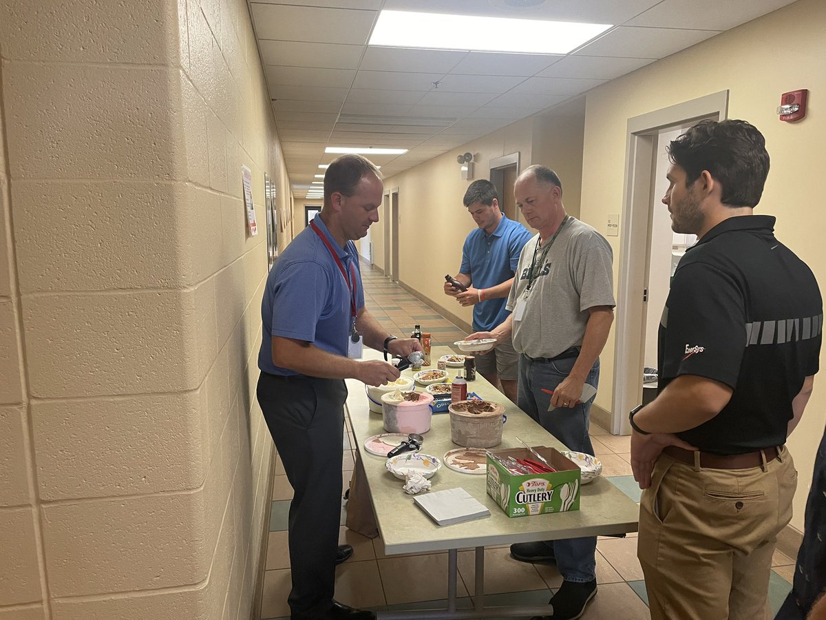 Kris VanDuyne tweet media