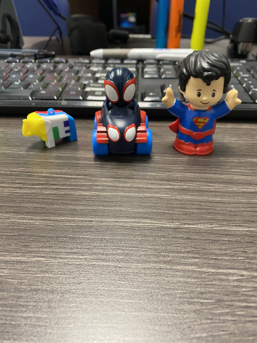 Datorious_PIG's tweet photo. When your 2 y/o son packs you somethings in your purse for the day…. #MomLife https://t.co/xhZnUkDFvL