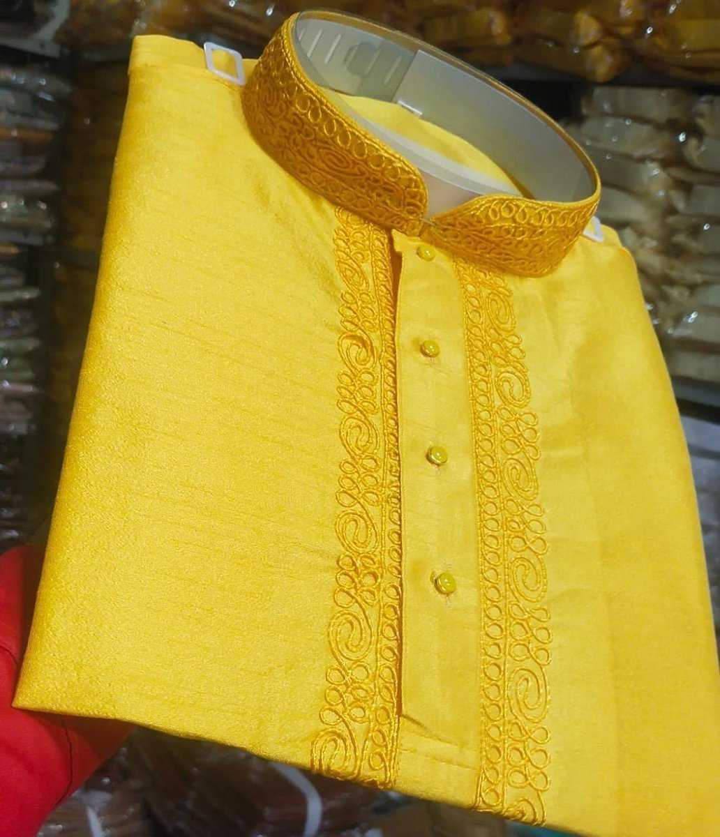 ifashionphoenix's tweet photo. Excited to share the latest addition to my #etsy shop: Shiny Cotton man kurta set | Man Indianwear Wedding | Kurta Pajama for Man | Man Sherwani | Wedding Kurta Man | Groom maids Dress https://t.co/vdy6y3wFOr #34sleeve #regular #yes #knee #dyed #kurtaforman #menskurta https://t.co/rLBADzI070