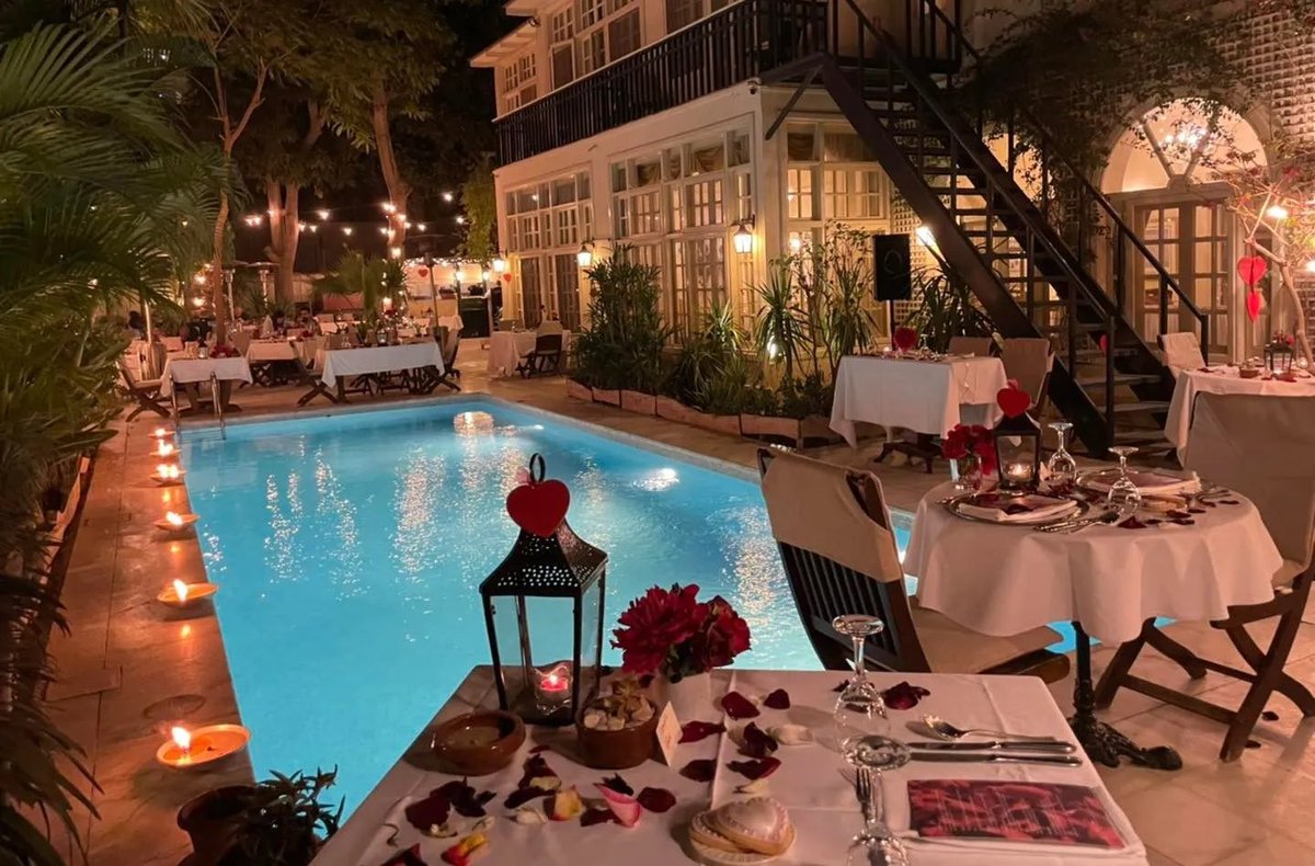 Golden_Places's tweet photo. Villa Belle Epoque | ڤيلا بيل ايبوك
 اذا رايح القاهره لازم تجرب تسكن هنا فيلا عتيقه تجربه مختلفه تماماً، والمطعم جميل و اكله لذيذ!
📍| القاهره https://t.co/gWV6MW63Jf