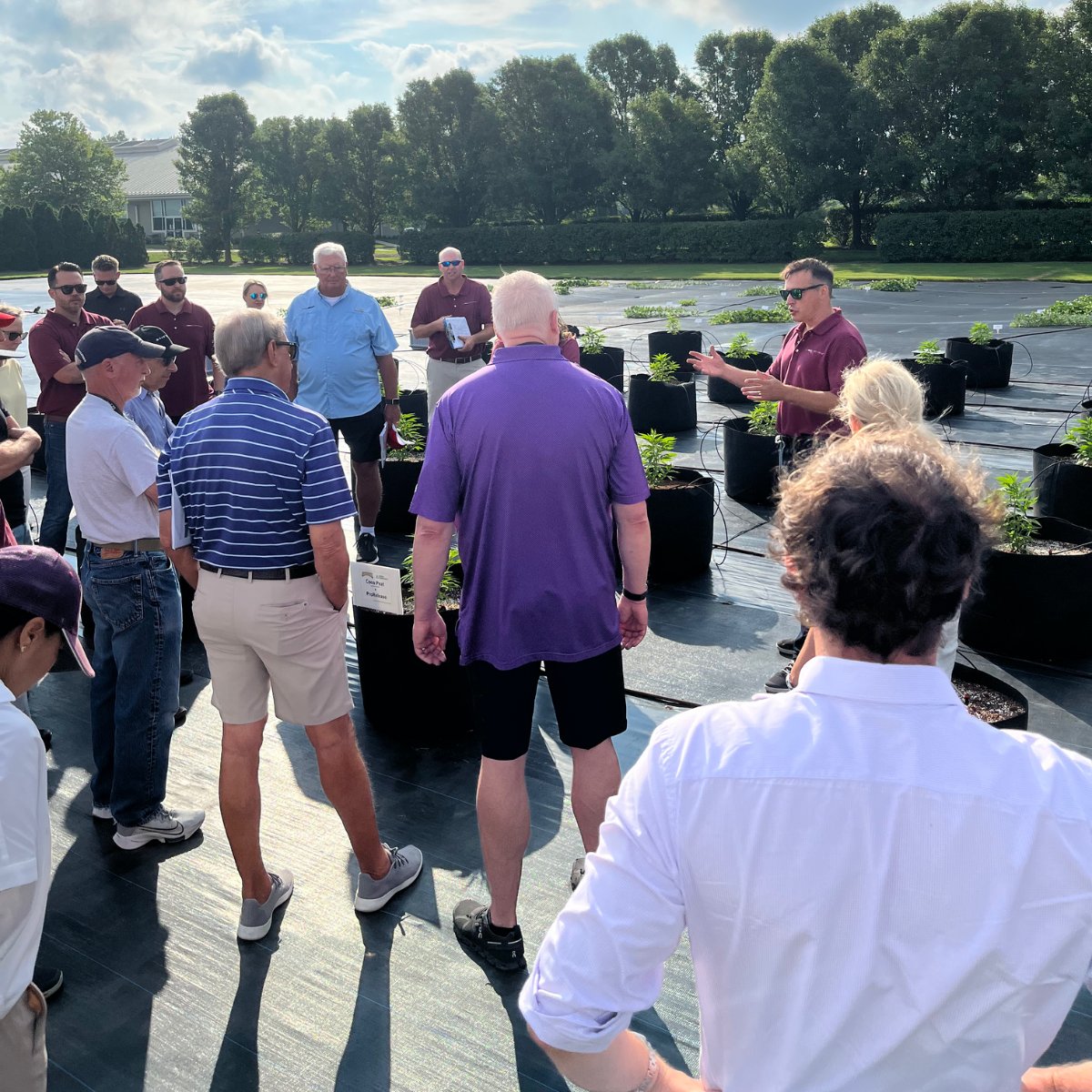 #FBF to our R&D Field Day last month, the perfect opportunity for our scientists and horticulturalists to show off all of their progress from the past year and plan out what they’ll focus on for the next year! #Hawthorne360 #ResearchAndDevelopment