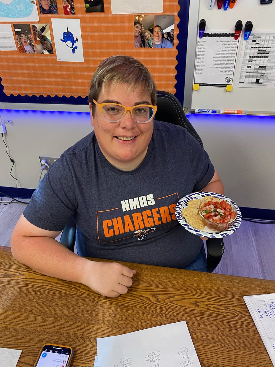 NMHS_FACS's tweet image. Pico de Gallo - Guthrie approved ✔️ 
It isn&apos;t Taco Tuesday, but Miss Allen also approves! 🌮