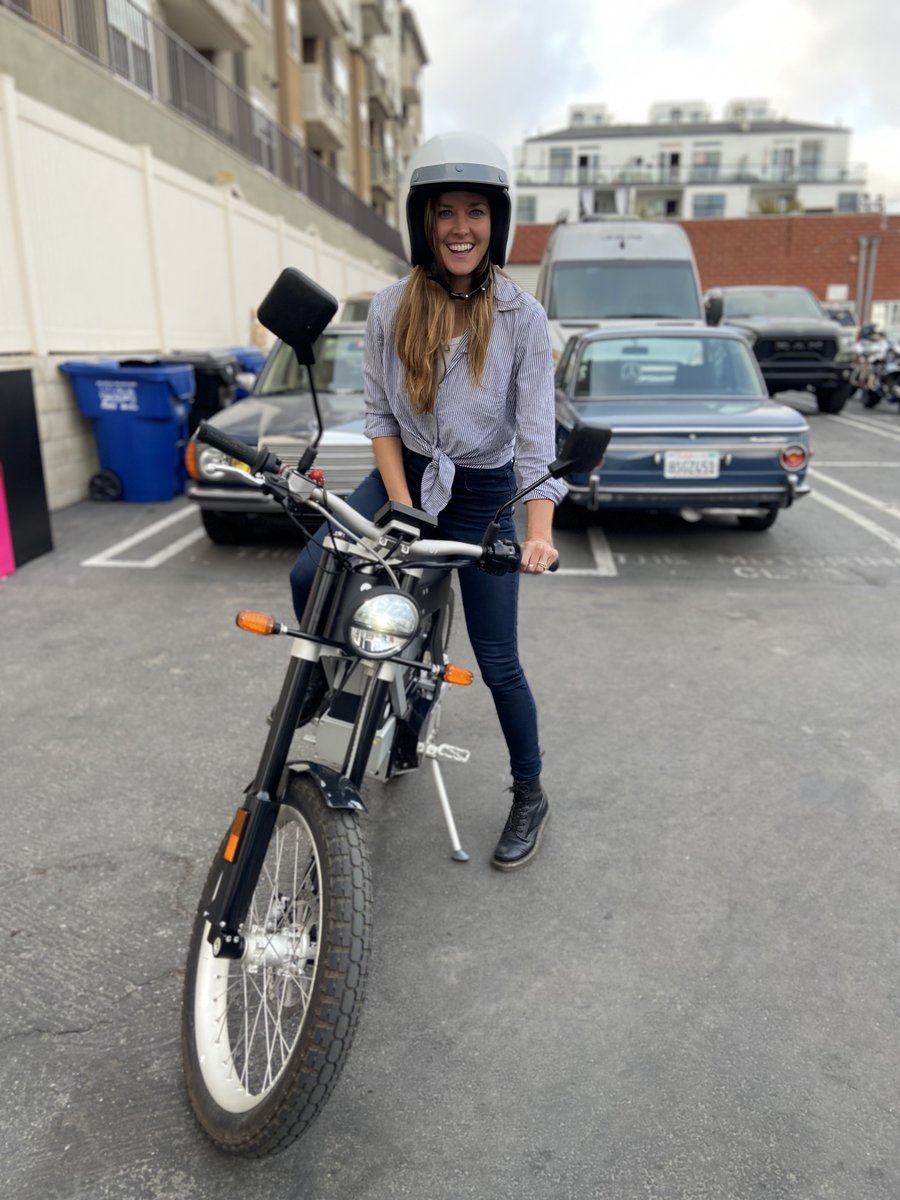 Julia Thayne (she/her) tweet media