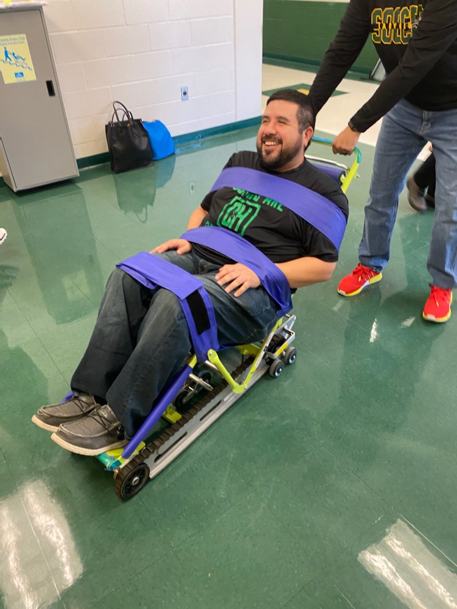HolmesSpecEd's tweet photo. We are Evac-Trac Certified! #Teamwork! Thank you @CoachFarruggia for being the 1st to volunteer! https://t.co/fnABiYp0yM