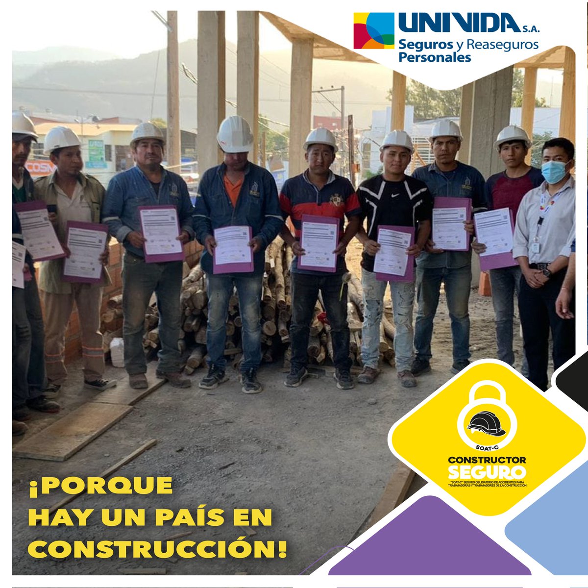 UnividaSA's tweet photo. ¡Porque hay un país en construcción! 
Comprometidos con los trabajadores de la construcción 🧱👩‍🔧👨‍🔧🧱 #Yacuiba entregó 19 pólizas del #SOATC garantizando el derecho a seguridad de los bolivianos👨‍👩‍👧‍👦
#ConstructorSeguro
#ProtegiendoALaFamiliaBolivia #BolivianosProtegiendoBolivianos https://t.co/4w7MXkpstP