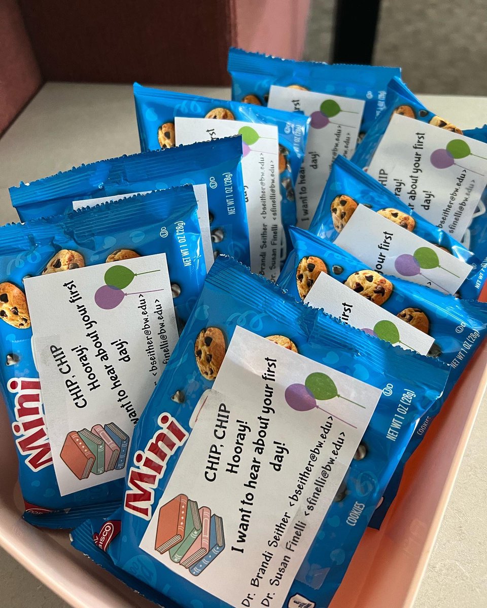 So excited to welcome our newest ECE teacher candidates!! 🐝🍎