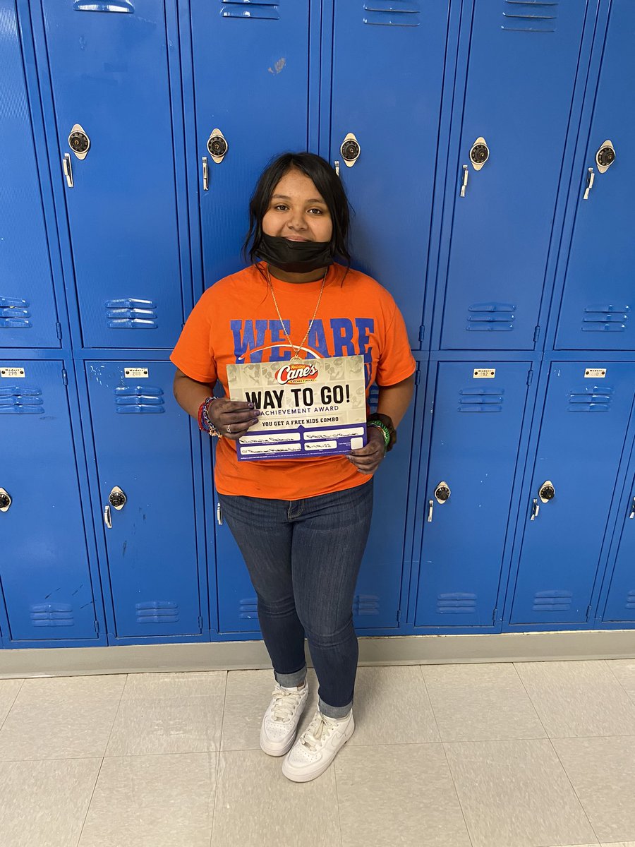 Mills16Ralph's tweet photo. Here are a few of our Bison Buck winners for this week thank you @raising_canes @JenGarciaOMS @PeralesIda https://t.co/2WHzK36SSR