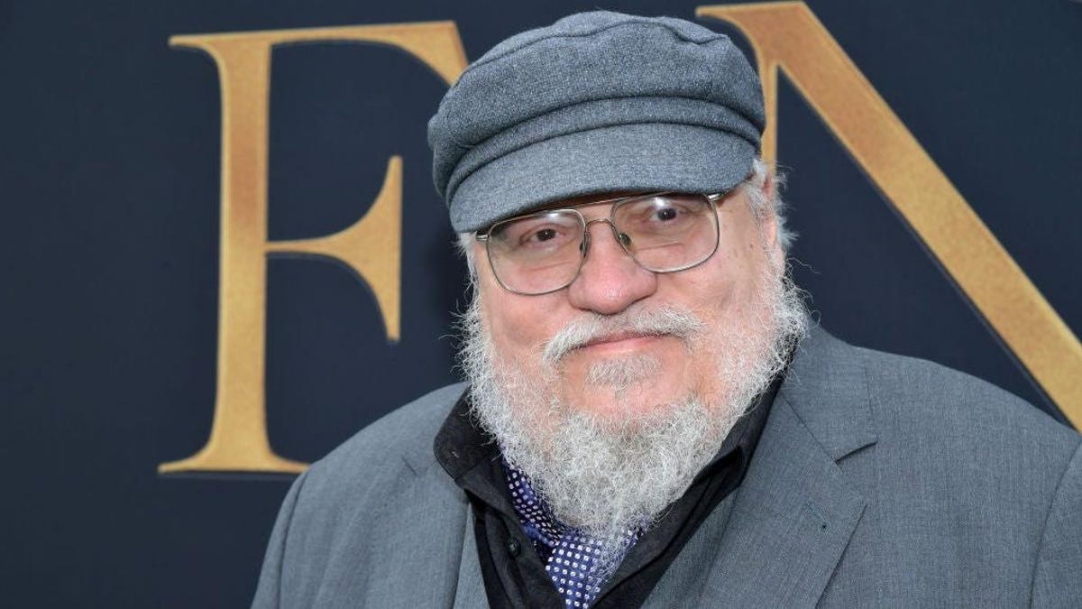 George R.R. Martin Is Still Planning to Diverge From Games of Thrones Show With Winds of Winter dlvr.it/SWwqYH #thrones #georgerrmartin #jonconnington