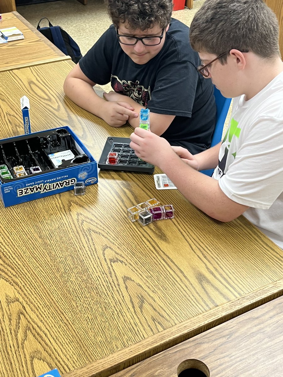MrsDooleyAMS's tweet photo. It’s been a good first week in E13!! @PLTWorg overboard! Bring on all the subjects this Fall: Green Architecture, Automation and Robotics, CS for Innovators and Makers. (Will add another in the spring!🤪🤪) @alma_middle https://t.co/Fug38KvFnj