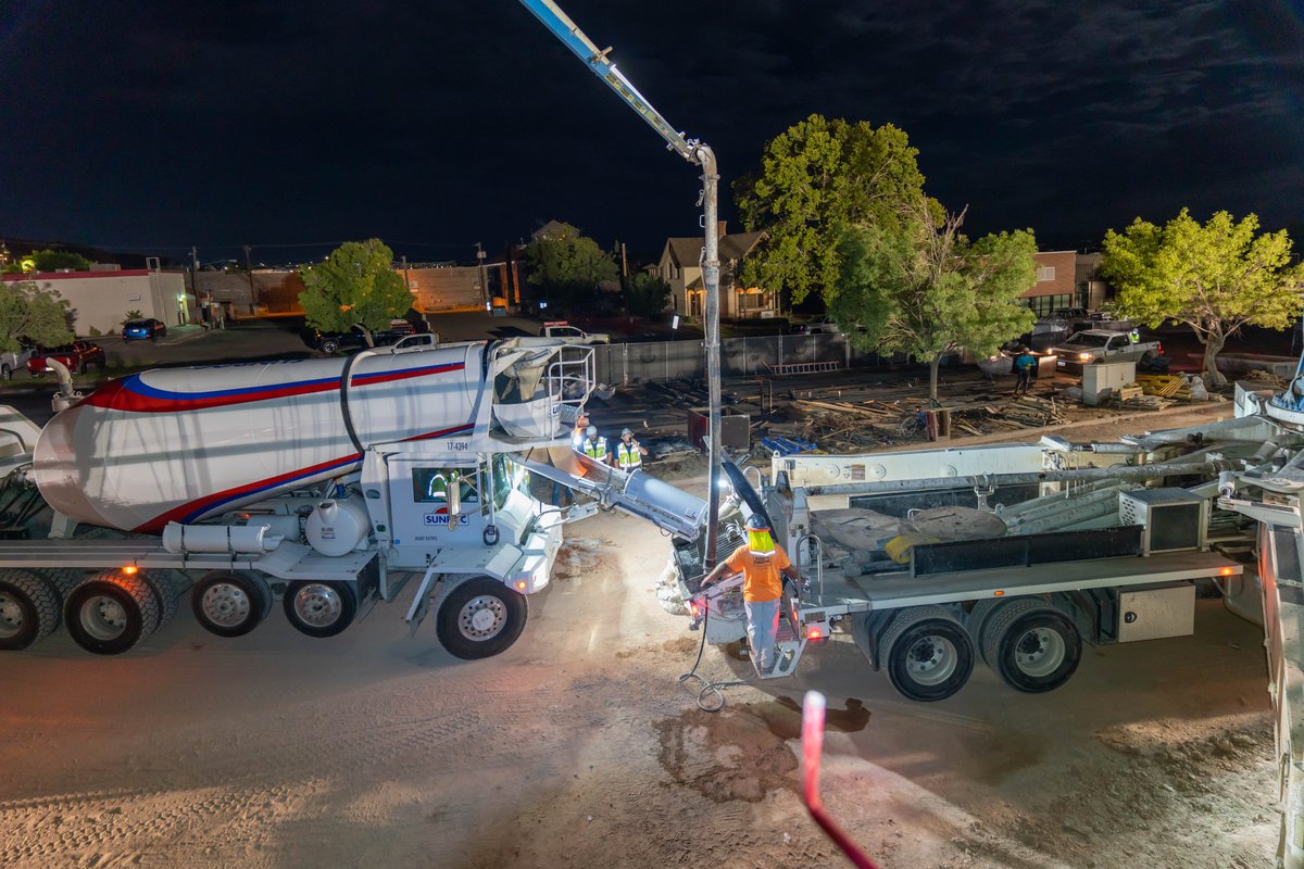 Wattsconst's tweet photo. This recent concrete pour used 34 trucks with 345 yards of concrete to create the west half of the 2nd floor of the new parking garage for @washcoutah. 
1/4 https://t.co/kr8rnXbx8c