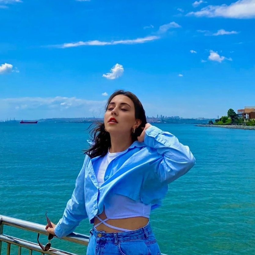 zelalidiig's tweet photo. #YeniProfilResmi https://t.co/iqZJ40EfIw
