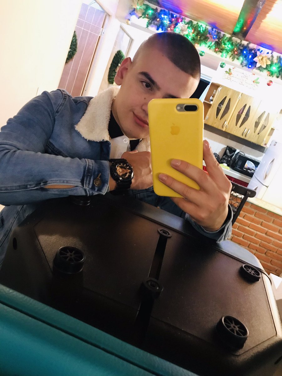 andy_velez23's tweet photo. 💯💪🏻❤️ RT perdí mi cuenta pasada💯🥺❤️💪🏻😍 https://t.co/DYhHaaMxuy