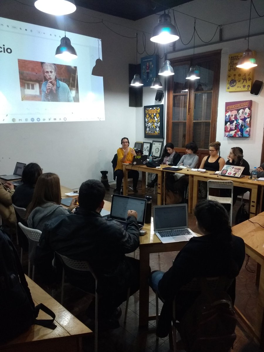 TEDICpy's tweet photo. Seguimos a full con el taller de #Podcast "Radio Cyborg" con @floraflores de @tristana_prod <3

¡Continuamos con la fiesta #HackerFem! 

Invitan: TEDIC, @Casafem_Py, @PYGirlsCode y @Articuladas_ 
Apoya: @fmujeresdelsur https://t.co/oBfzgcGl1a