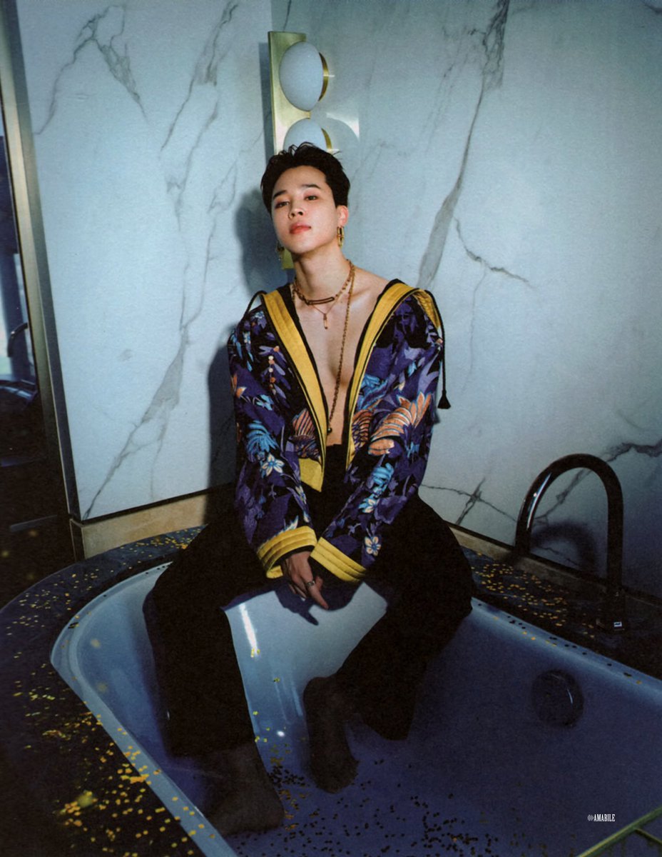 JAMJAMPICS's tweet image. congratulations #JIMIN on ranking #1 for brand reputation rankings (individual boy group member) for august 2022 ❤️ #우리지민또1위했네