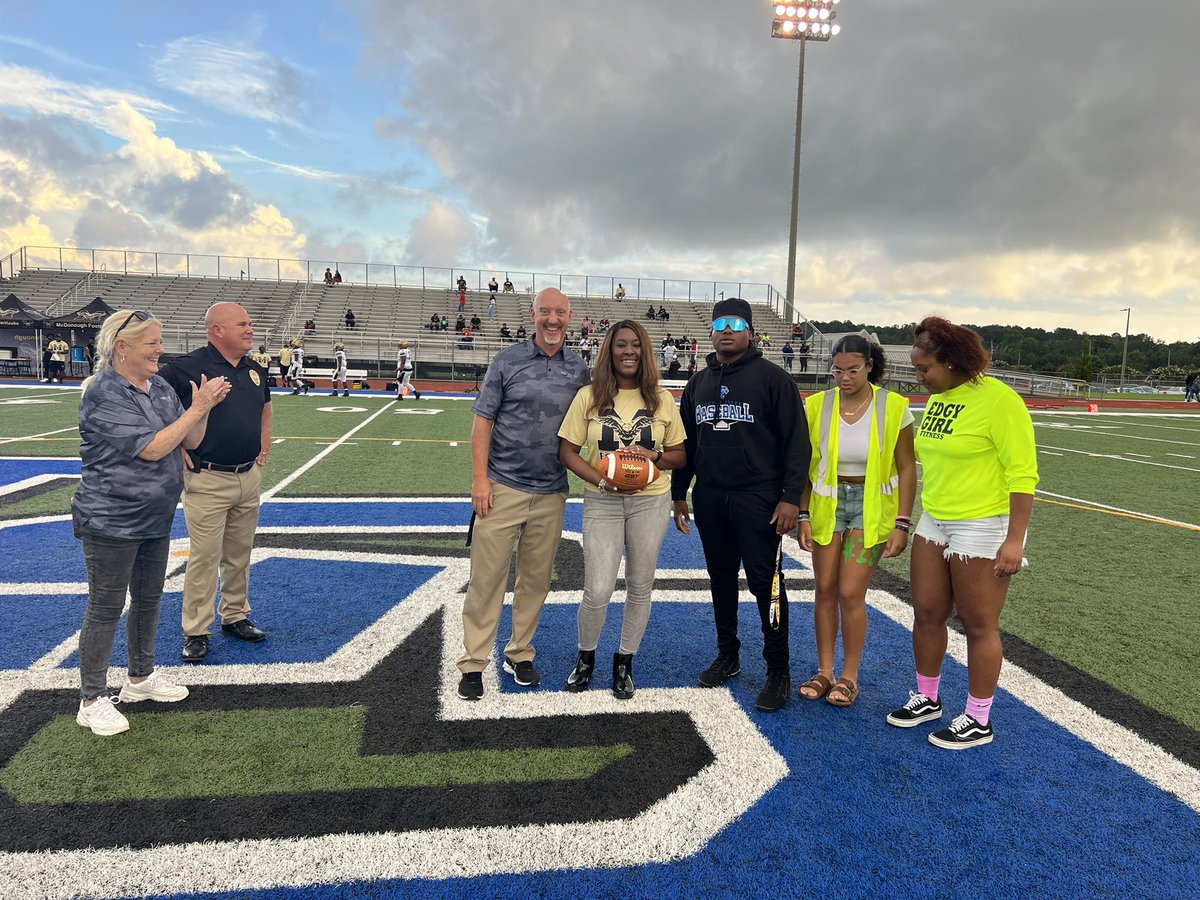 Great sportsmanship shown by <a href="/LGHS_HCS/">LGHS</a> <a href="/LGHS_Athletics/">LGHS Athletics</a> <a href="/lgcheercats/">LGHS CHEERLEADING</a> welcoming the <a href="/MHS_WarHawks/">McDonough High School</a> cheerleaders and new principal <a href="/PrincipalBGame/">Monica Blasingame</a> #TrueBlueCats <a href="/OfficialGHSA/">GHSA</a> <a href="/GADACOACHES/">GADA</a> <a href="/HenryCountyBOE/">Henry County Schools</a> <a href="/samcrenshaw23/">samuel crenshaw</a> <a href="/HDHSports/">Henry Herald Sports</a>