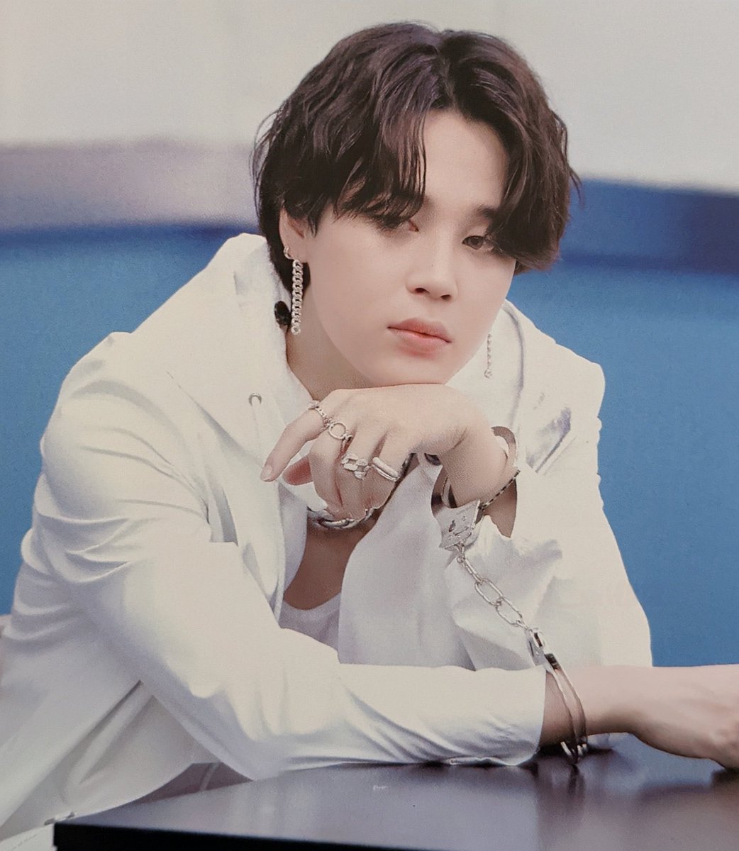 forsoloistJM's tweet image. SLAYYYY MY LOVE💗💗 who's doing it like him. Jimin tops BR for 35 consecutive &amp;amp; 43 months in total 😭🔥

BRAND KING JIMIN
GLOBAL IT BOY JIMIN
CONGRATULATIONS JIMIN
#우리지민또1위했네