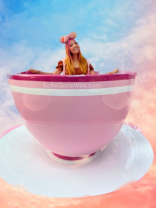 It&rsquo;s so hot today 🥵 https://t.co/HNXE885tZg<a href="/tag/fathersday"class="tags"><span>#fathersday</span></a>