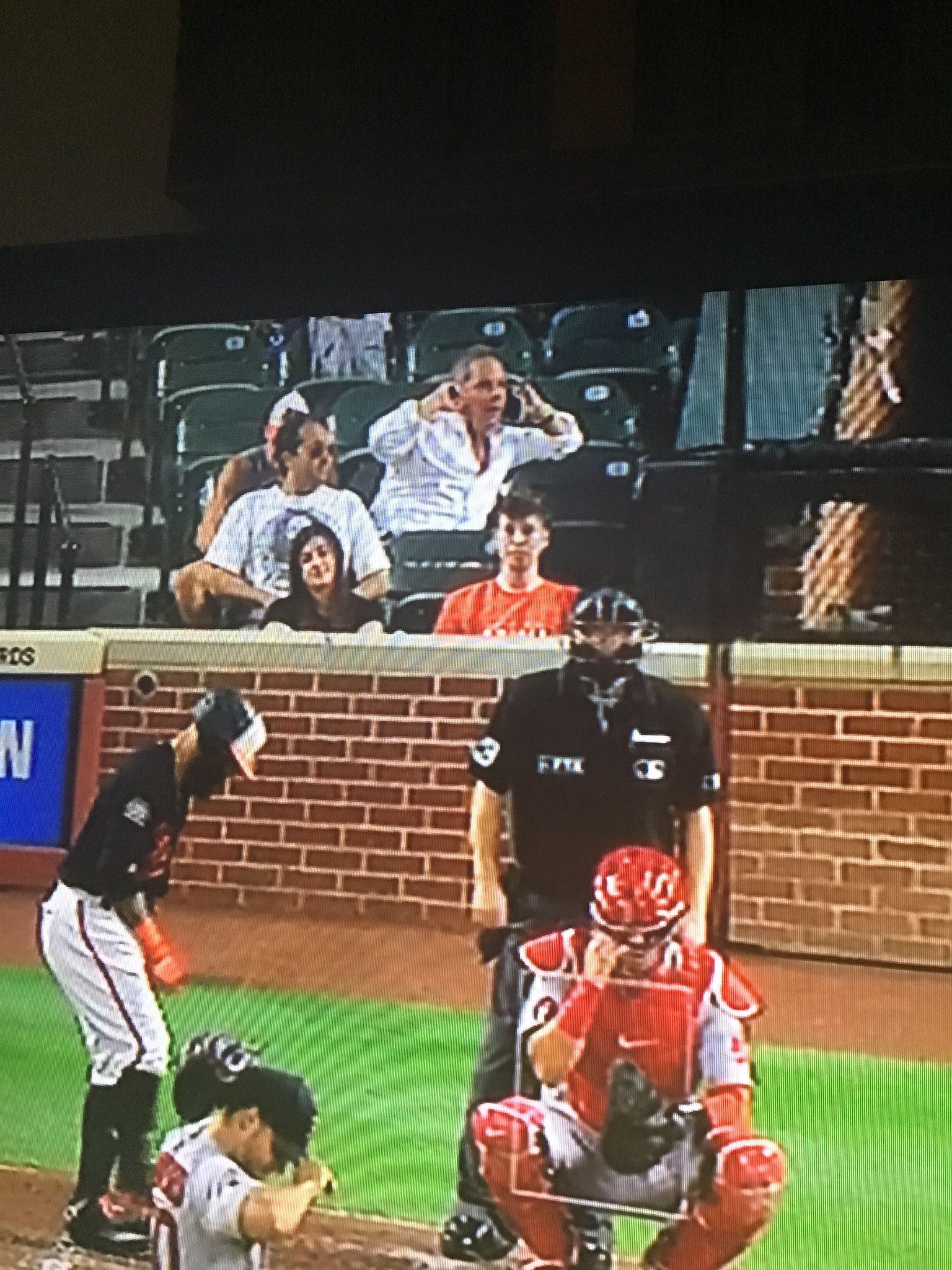 Barstool Are Dee Tee on Twitter "Slicked back. White jeans. Yelling on