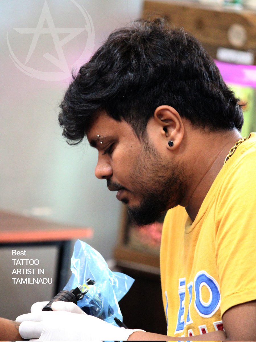 Tamilnadu number one TATTOO ARTIST 
MR. LOGANATHAN @LoguTattooking 

#tamilnadubesttattooartist #chennaibesttattooshop #chennaibesttattooartist #celebritytattoo #tattooart #TamilNadu #TWICE