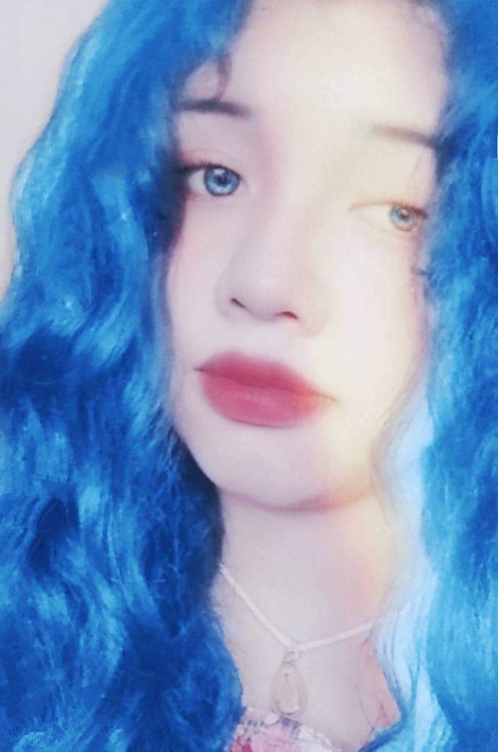 bona018zj's tweet photo. Me
I'm sky I'm sea
I'm blue I turn sad I turn blue my blue moon
Sea eyes
Sea hair
Sky too
I'm tar ter tir tor tur tear teor
Meteor is myTEAR
tear necklace
#jacel I create this https://t.co/YufgG9ZFnu
