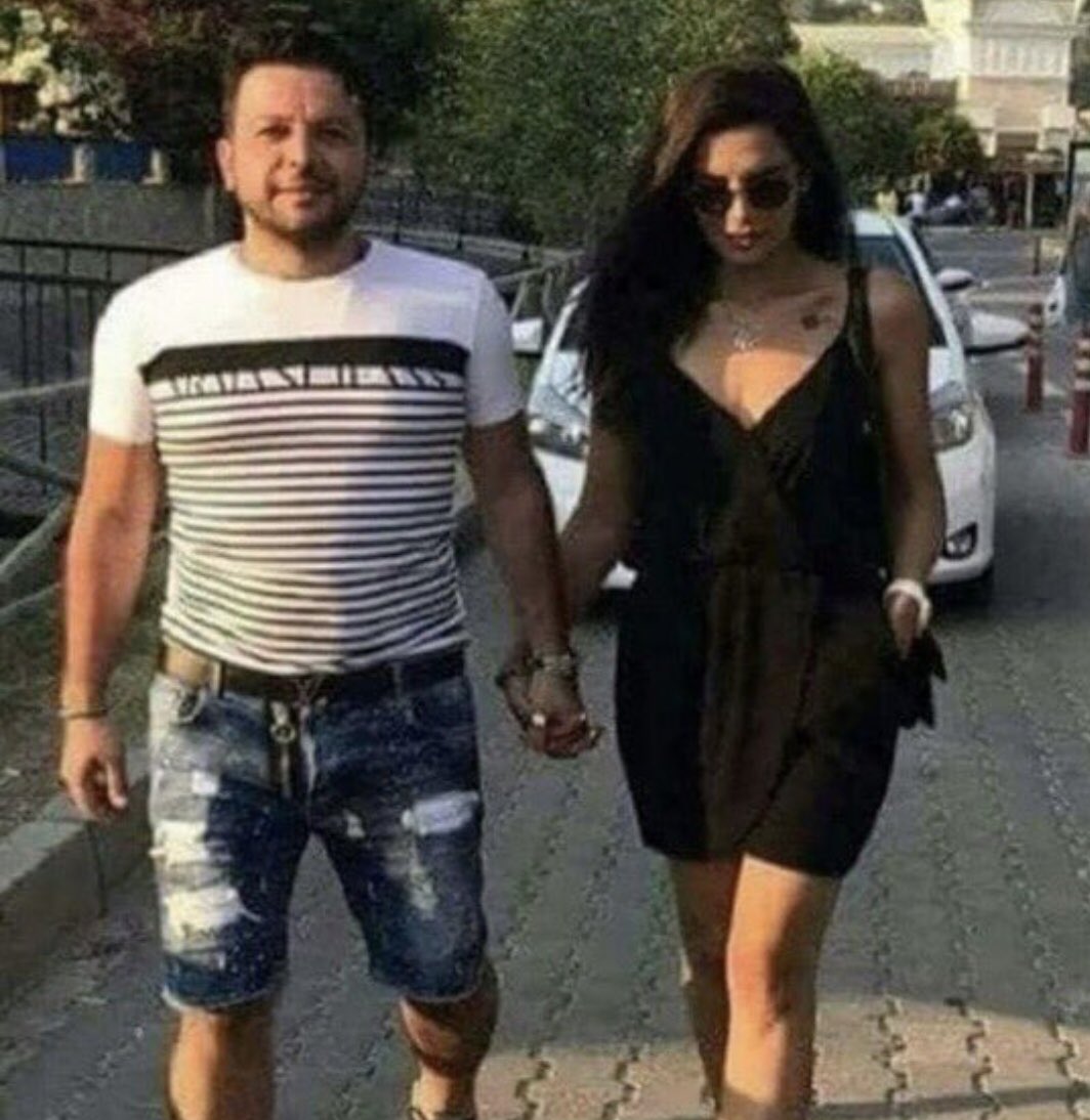 Bu şerefsizi tanıdınız mı ? Özgecan Aslan’ın , bindiği minibüsün şoförü tarafından katledilmesinin ardından “Siz de mini eteği giyip soyunup laik sistemin ahlaksızlaştırdığı sapıklar tarafından tacize uğrayınca da bas bas bağırmayacaksın” diyen şerefsiz ..