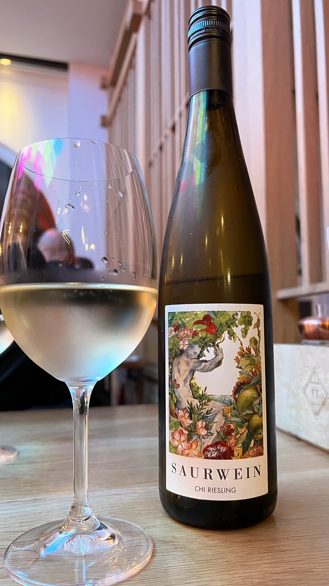 Luke (@lukelikeswine) on Twitter photo .<a href="/JessicaSaurwein/">Jessica Saurwein</a> 2018 Riesling a gorgeous partner for the spicy & umami dumplings & bao at Tjing Tjing. One of my favourite wine lists in the city <a href="/TjingTjingBar/">Tjing Tjing House</a>, the wine fresh & youthful with that zesty line of lime complementing the food superbly. π .<a href="/JessicaSaurwein/">Jessica Saurwein</a> 2018 Riesling a gorgeous partner for the spicy & umami dumplings & bao at Tjing Tjing. One of my favourite wine lists in the city <a href="/TjingTjingBar/">Tjing Tjing House</a>, the wine fresh & youthful with that zesty line of lime complementing the food superbly. π