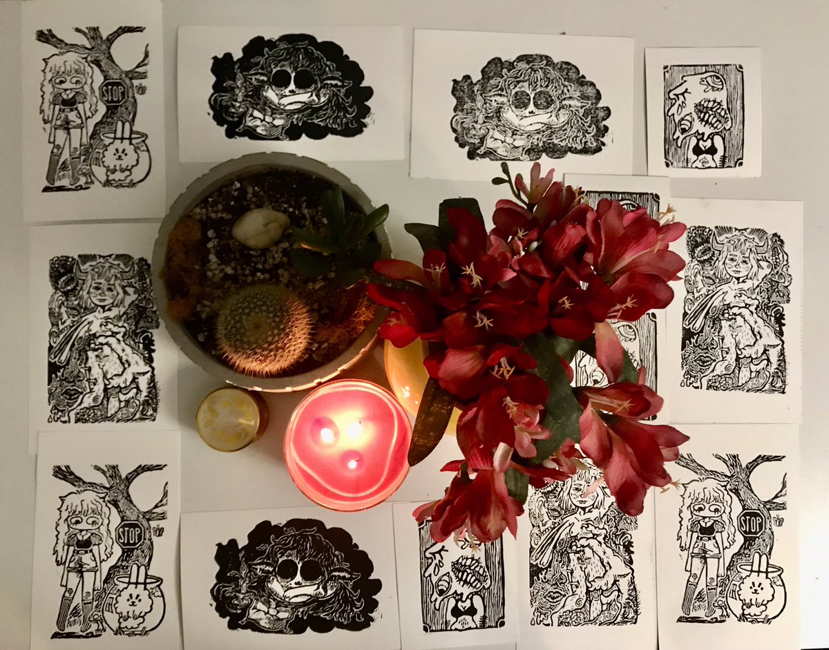 echo_astra's tweet photo. did a new run of prints, and patches!!!! i’m really happy with how this whole process has gone, its so wonderful to be enjoying art again 💖
tysm for all the love, more to come! 🦄 https://t.co/dDpR1DT0qK