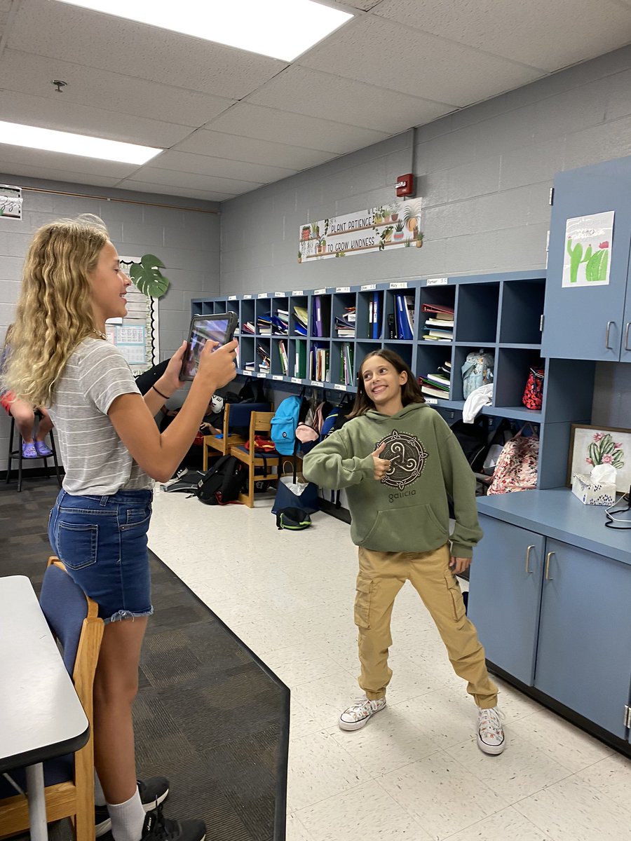 Katherine Lacy tweet media