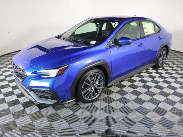 hannahsubaru tweet media