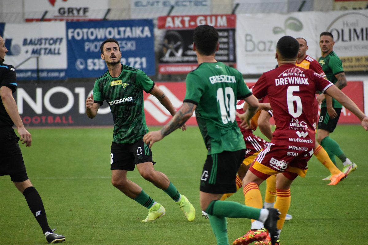 Álex Serrano tweet media