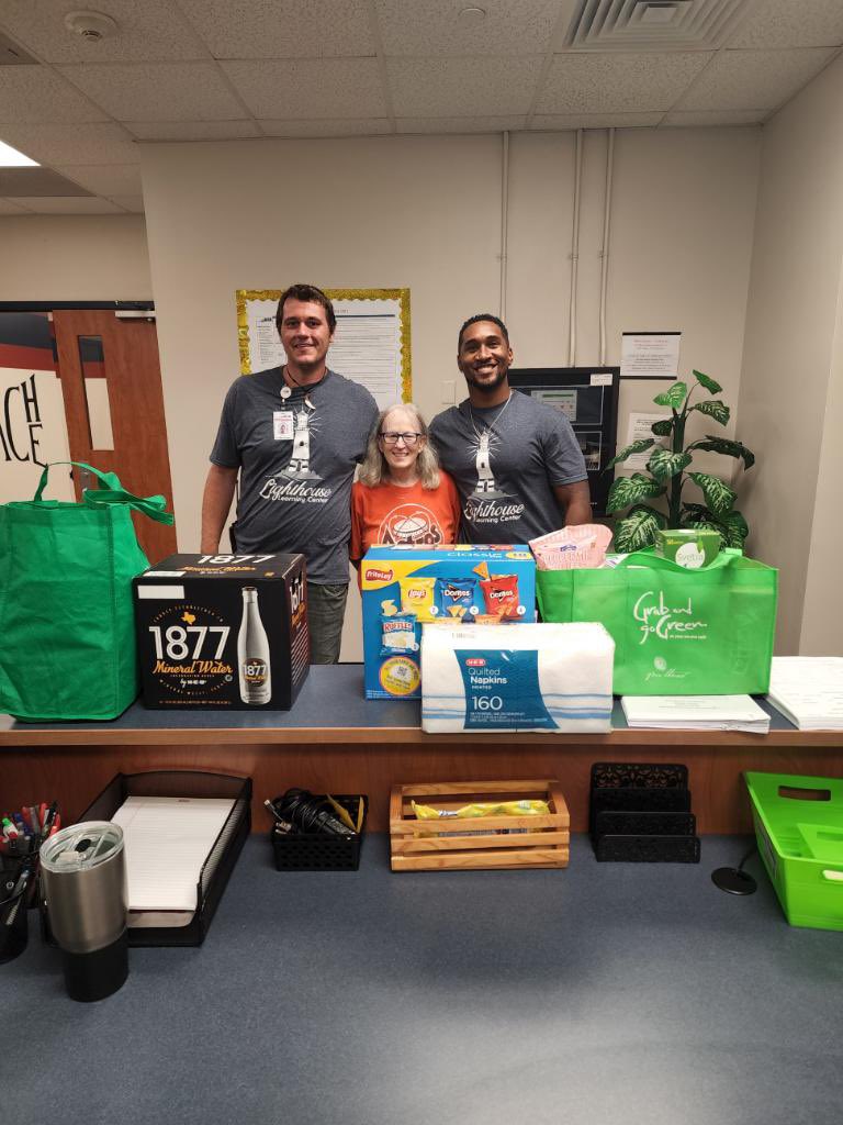 LighthouseBISD's tweet photo. #thisishowwedoit
#LLCBISD
#itsagreattimetoletyourlightshine
#ChangingPerceptions
#BeConnected
#BoldAndDetermined
#LearningLovingCaring https://t.co/kZ30nT8fRi