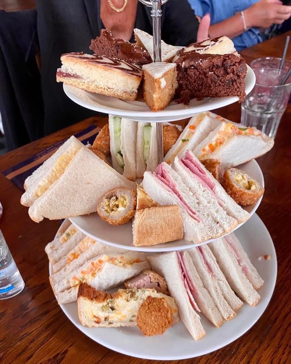 SoShieldsWI's tweet photo. Sisters of Shields WI wine club summer afternoon bottomless brunch
#mywi #womensinstitute #wilifemagazine https://t.co/2eQKztA486
