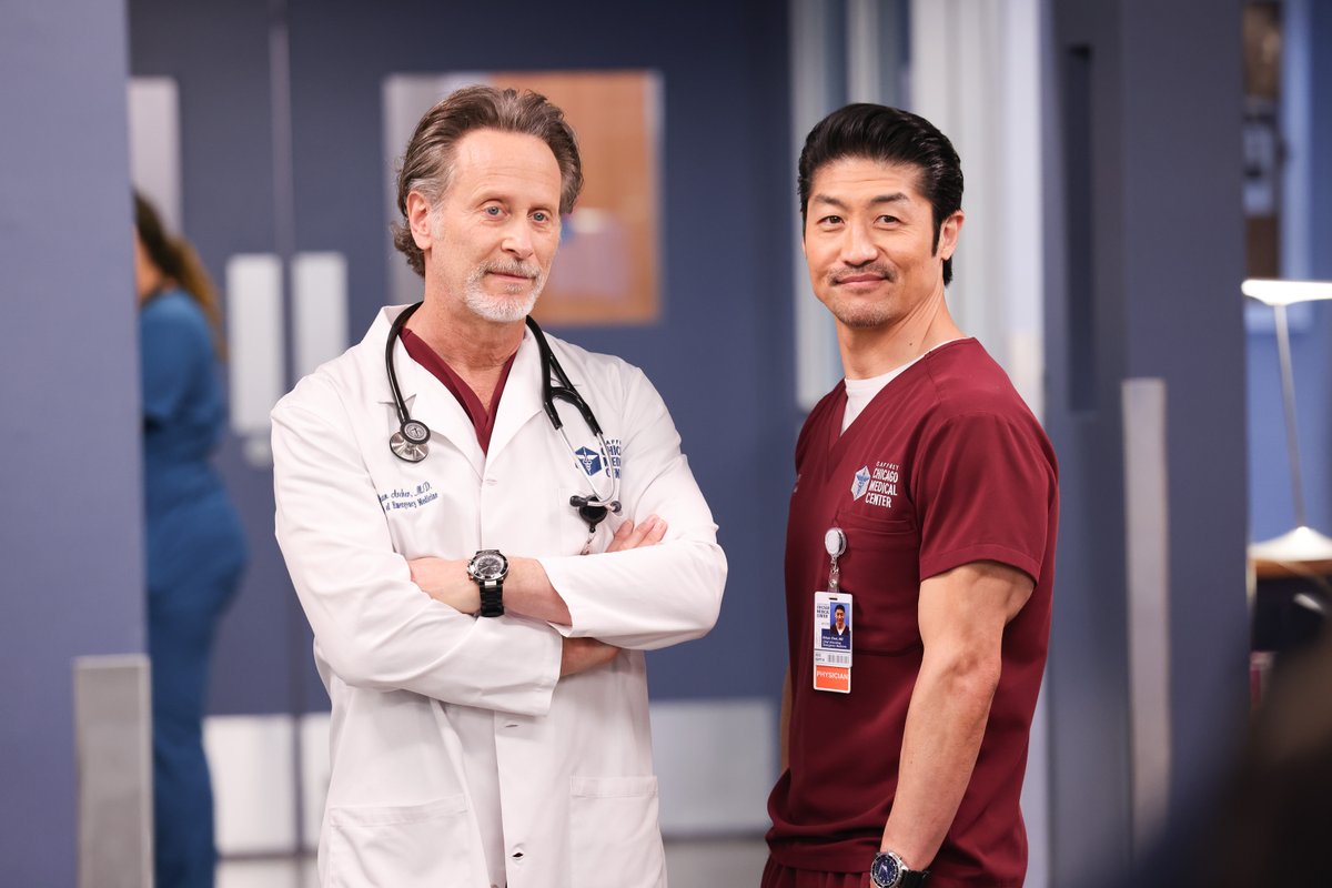 NBCOneChicago's tweet photo. Dropping in to remind you that #OneChicago returns in one month!!!! https://t.co/gfgQjTmPfu