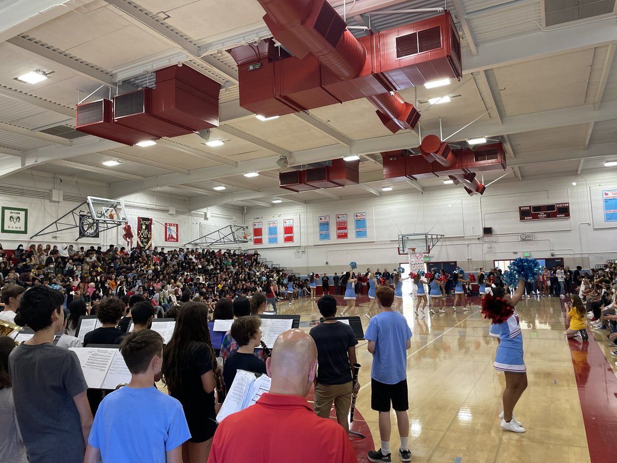 Welcome back #matadors to the first #rally of the school year ! #matapride <a href="/MiraLomaHS/">Mira Loma HS</a>