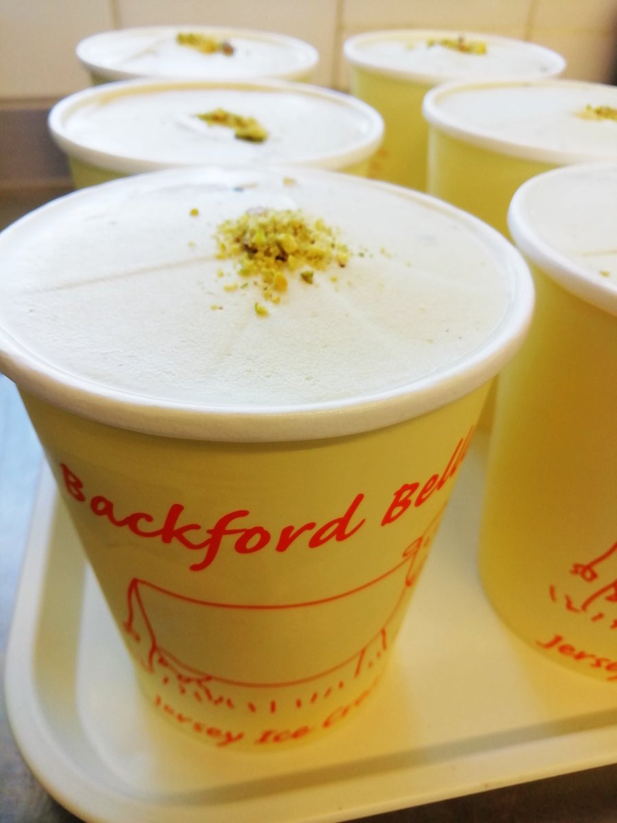 A few more tubs of #pistachio #icecream for the shop freezer 
Made from real milk from real cows grazing in the #cheshire countryside.
#Backfordbelles  #realflavour 
Have a fab weekend
Open daily 11-5 throughout summer holidays