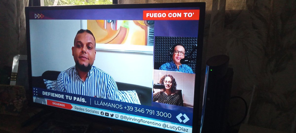Josue_La_Para's tweet photo. Reportando Sintonia 

#FuegoConTo 

https://t.co/3qDaJ8xEGf https://t.co/UhSSegSm2F