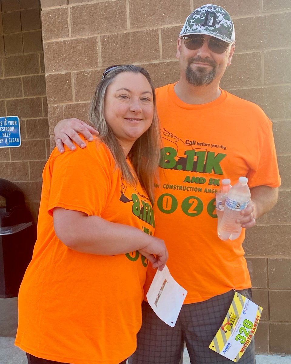Kansas811's tweet photo. Thank you to all who participated in The Call Before You Dig 8.11k and 5k run/walk hosted by @bhenergy and #Kansas811 benefiting #ConstructionAngels  on 8/14 at the Sedgwick County Park in Wichita. The Kansas 811 and @OneCallConcepts staff had a strong showing and great time. https://t.co/HCojaWLPJW