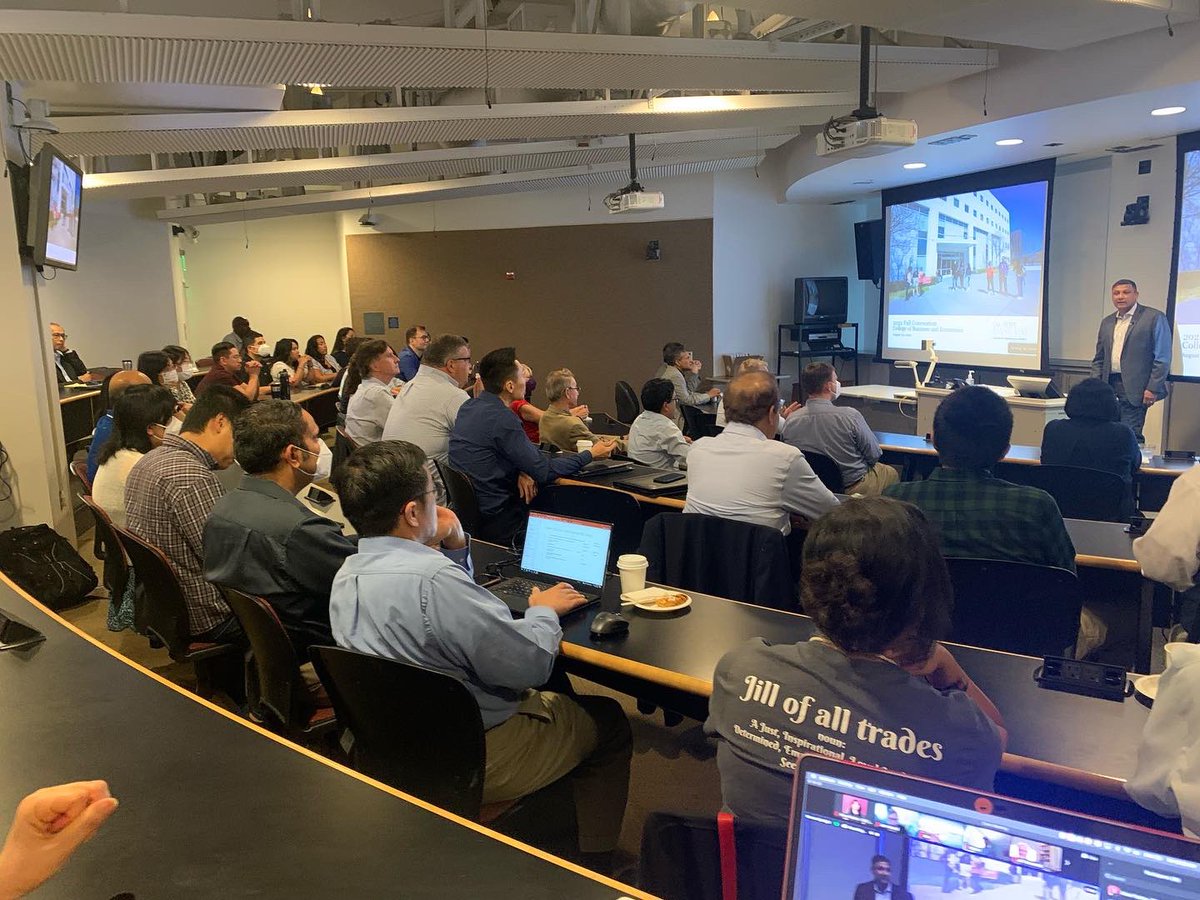 EastBayCBE's tweet photo. As the first week of the new semester came to a close, faculty and staff met in-person and online to chart CBE’s course for the academic year. We’re glad to see everyone again!
#csuebcbe #csueb #calstateeastbay https://t.co/qg8T2lipxl