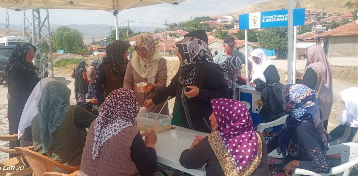 akkadinankara's tweet photo. Siyasi ve Hukuki İşler Başkanımız @nesrinnhas06 ve Yönetim Kurulu üyeleri📍Bala ilçemizde Muharrem ayı #Aşure  programı ve Anakademe Seçim İşleri Başkanı @av_ahmetgul başkanlığında gerçekleştirilen ilçe danışma toplantısına katıldılar.

@aysekesir
@hatice_cakmak_
@AkpartiAnkara https://t.co/QRAW0lqHHi