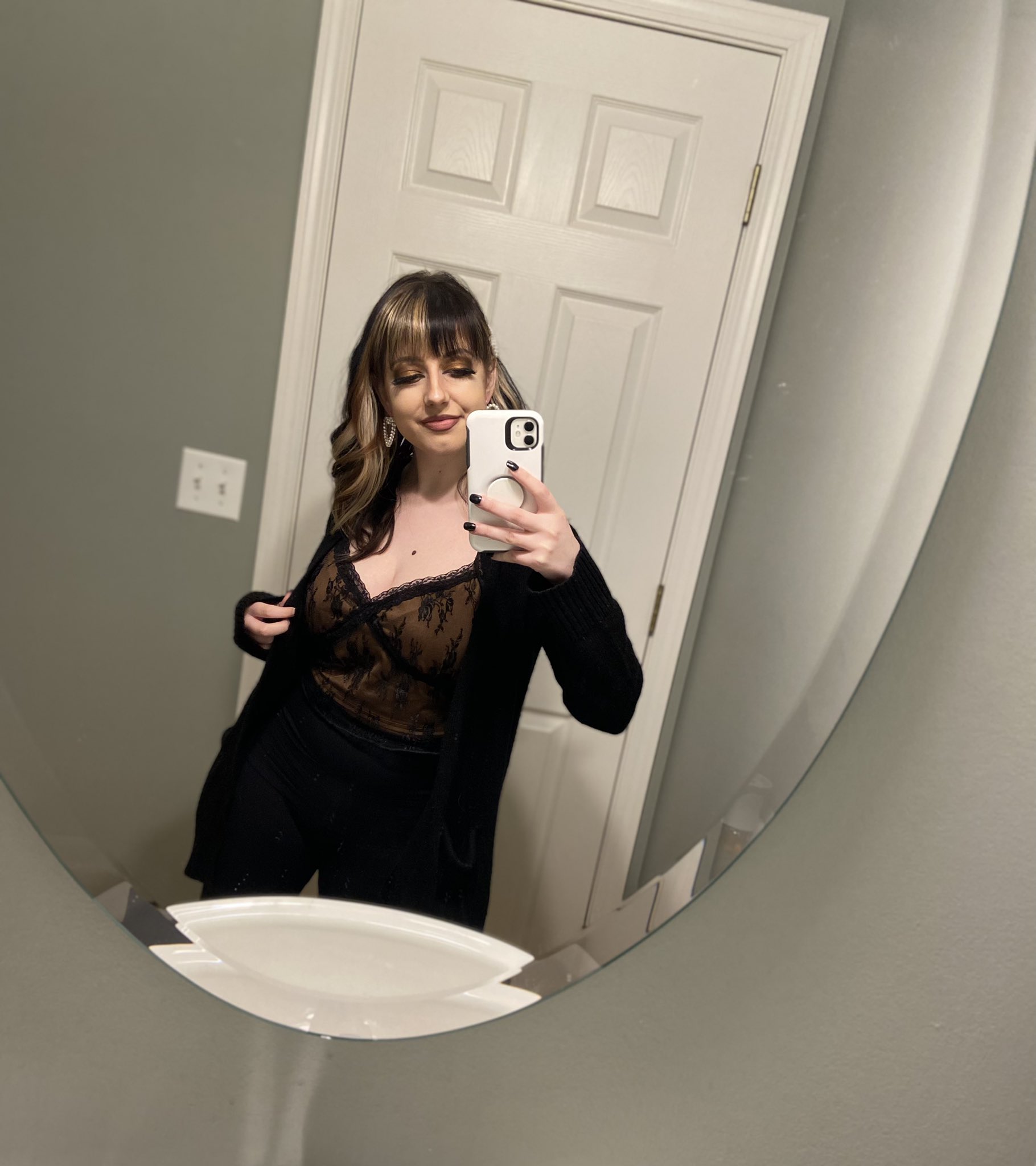 Splishbie on X: Its still funny to me that Tik Tok removed this as my  profile picture back in March because it “violated community guidelines”  t.coiscWdBADcX  X