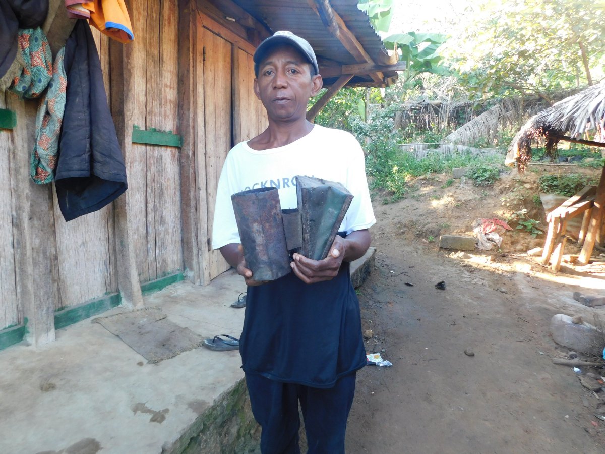 Happy #WorldHoneyBeeDay 🐝We have apiarists in Kianjavato! They know that the plants local to the area are crucial for the survival of their bees. While the cyclones earlier this year impacted their hives, they hope to come back stronger next year.  #Madagascar #Reforestation