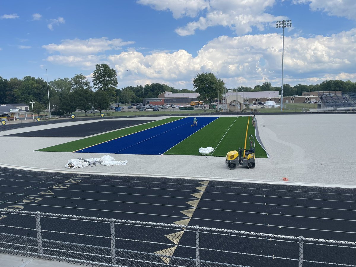 DrJimLloyd's tweet photo. Turf installation coming along. https://t.co/7dTLokZGkk
