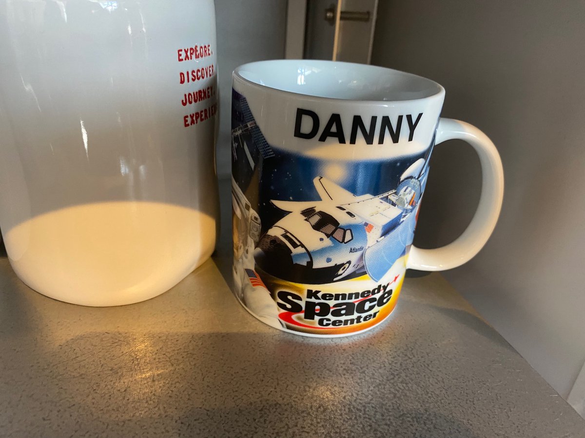 Timmy733's tweet photo. @dannygonzalez you can stop with the subliminal advertising now https://t.co/gcJ6gCbmMW