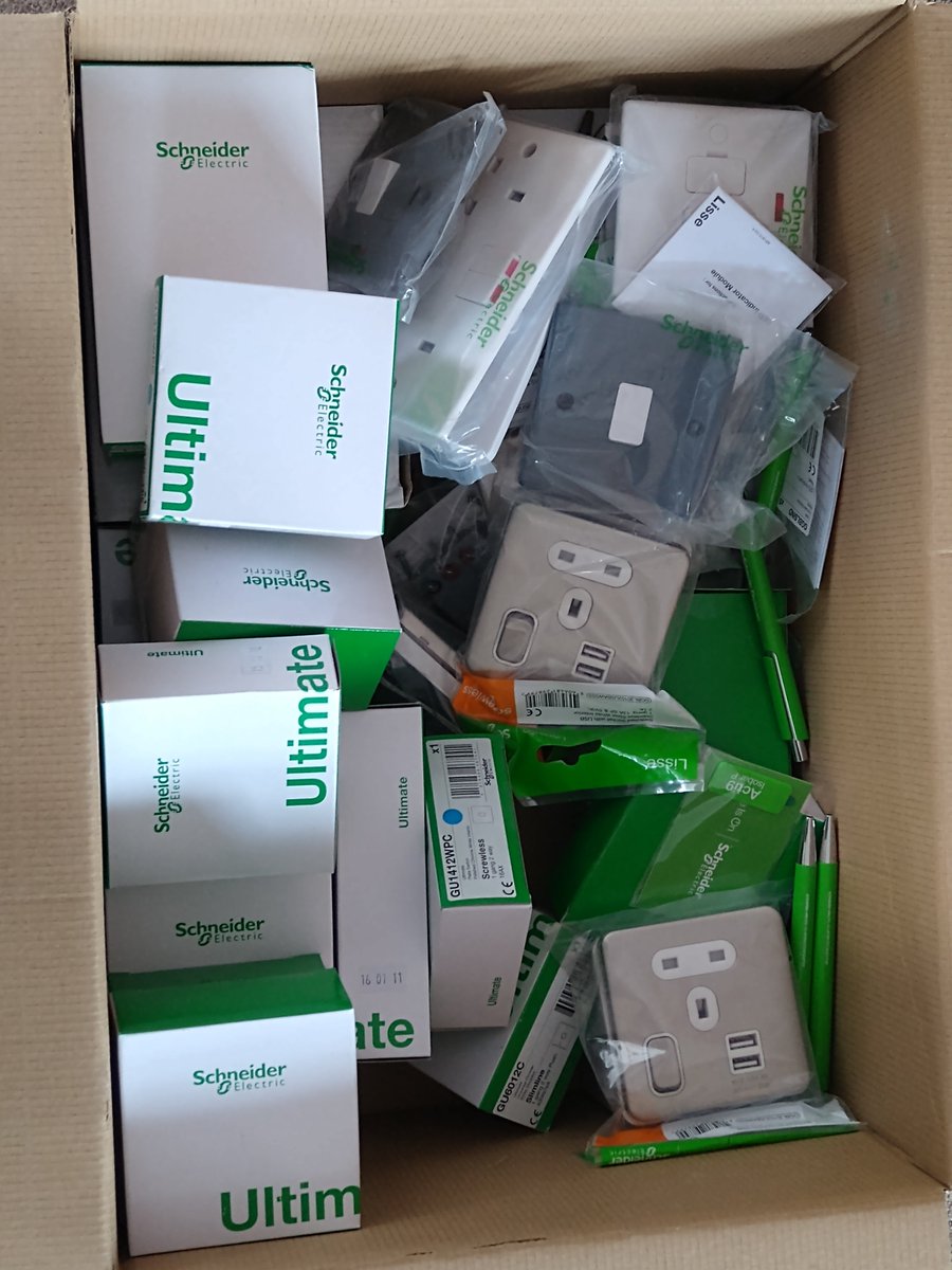 TETRogueSolo's tweet photo. With MANY thanks to Tom Gillam @SchneiderUKI for their very kind generosity in providing materials that I can utilise; props within sessions and parts for assessments. On opening the boxes, I was blown away and can't #thankyou enough #electricaltraining #training #schneider https://t.co/67jLDzjLMa