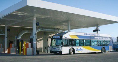 socalgas's tweet photo. We started construction to demonstrate first-of-its-kind technology to produce renewable hydrogen for @SunlineTransit H2 fuel cell electric buses. Learn how this project will help reduce GHG emissions &amp; accelerate CA’s climate/clean air goals: https://t.co/KE6MNPpL1B https://t.co/WGSOdmSVUI